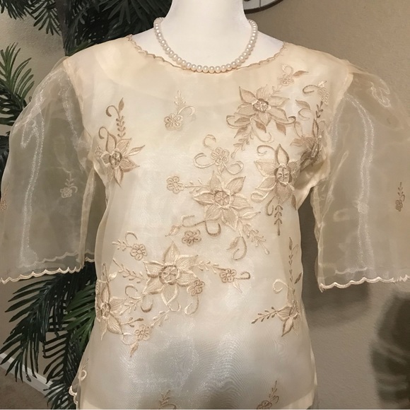 Ladies’ Pina Organza Embroidered Kimona Blouse - Picture 3 of 10